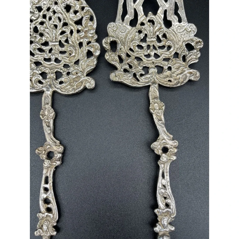 Italian Ornate Lion Spoon And Fork Serving Set Silver Plate
